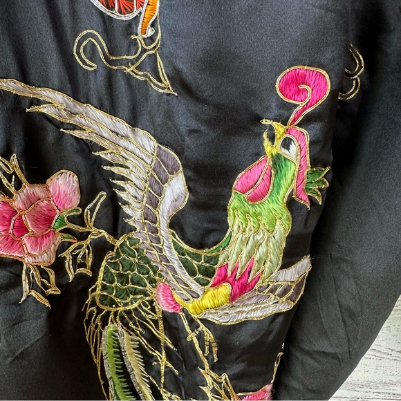 VINTAGE 100% Silk Embroidered Dragon Bird Kimono Robe Unisex - Picture 9 of 16